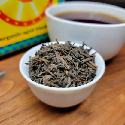 Puerh organic black loose leaf tea is a fermented and aged shou Puerh that contains caffeine.